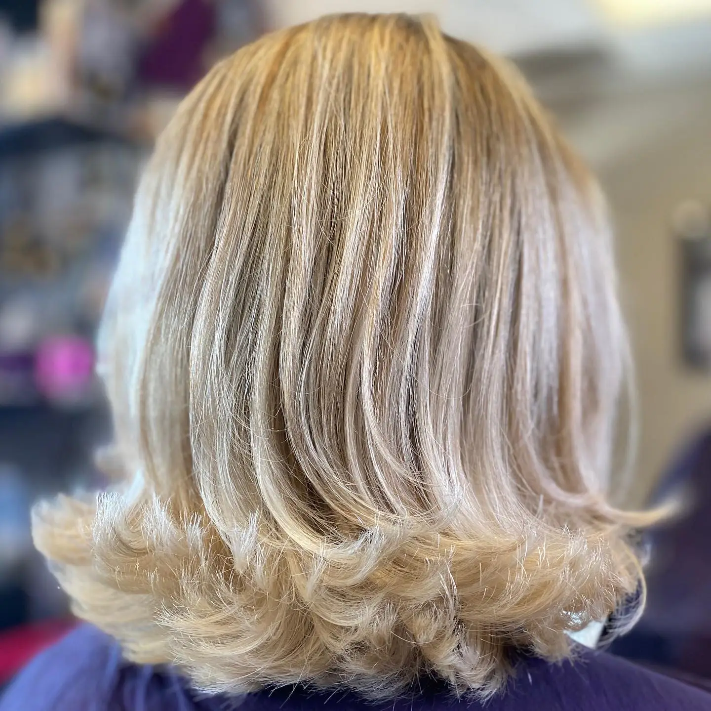 Blonde Bob with Flipped Layers