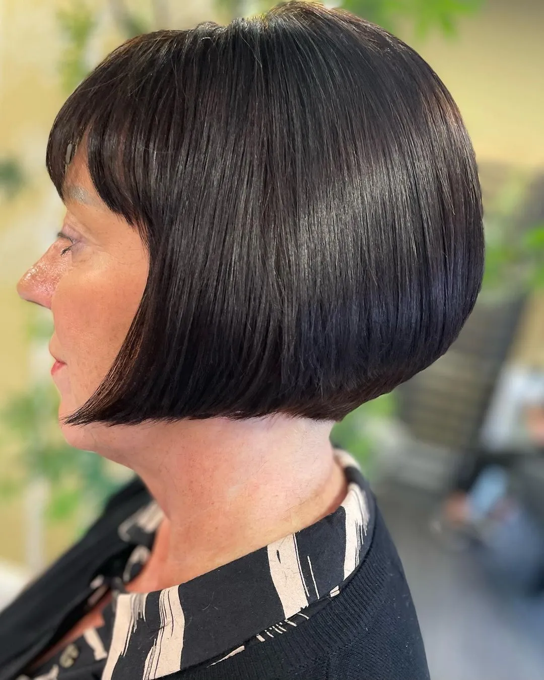 Short Black French Bob for Older Women