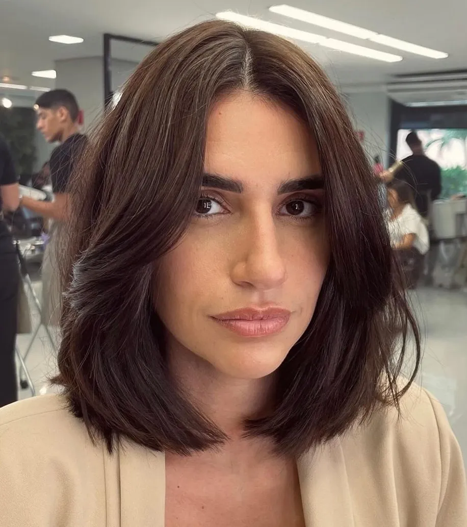 Shoulder-Length Bob for Oval Face
