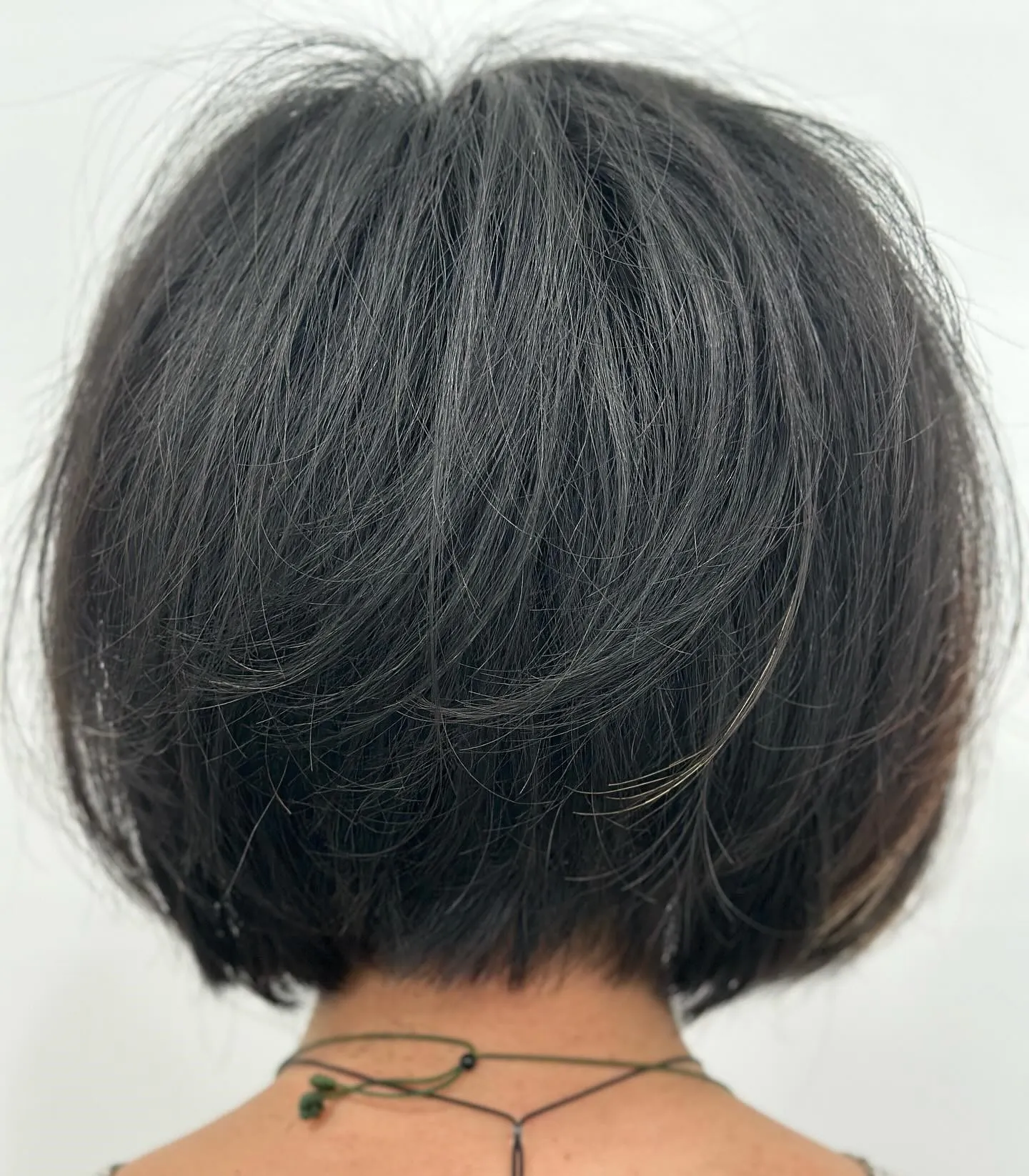 Picture of Front and Back of a Bob with Wispy Layers