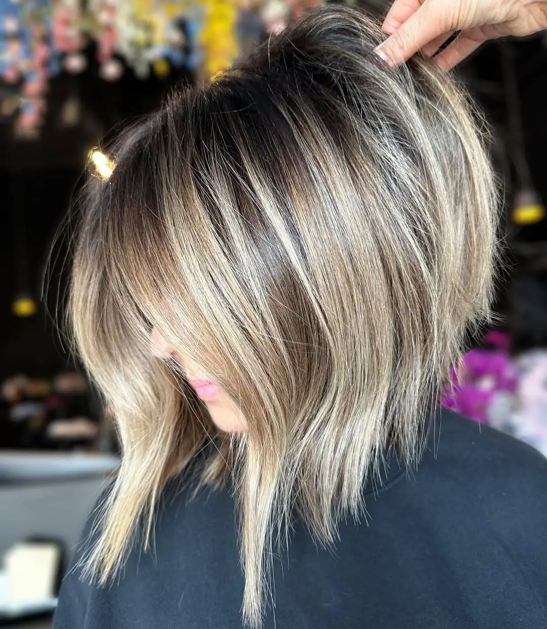 Graduated Hairstyle Textured Stacked Lob Haircut