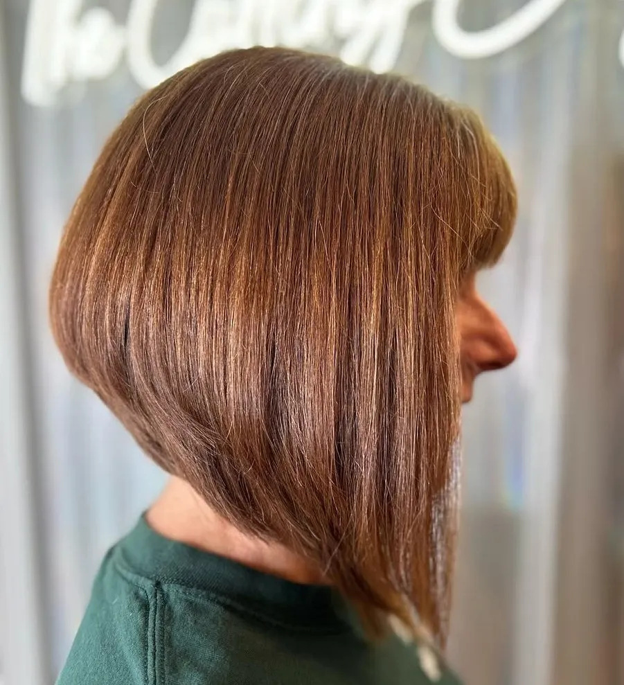 Lob with Graduation Elongated Stacked Bob