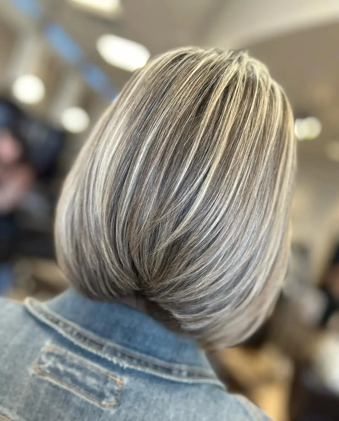 Soft Stacked Crop Long Stacked Bob for Thick Hair
