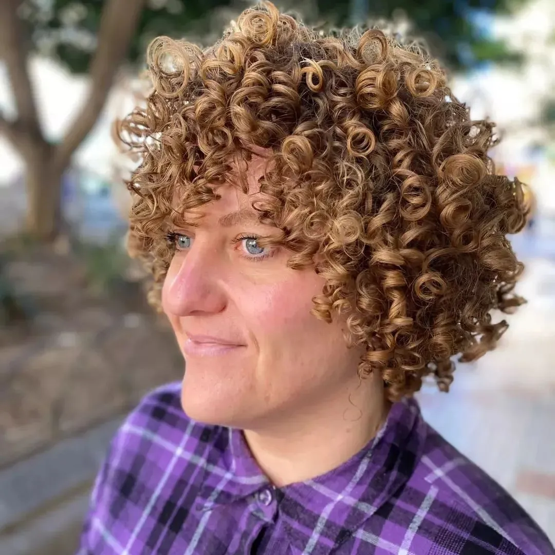 Short Honey Blonde Curly Shag