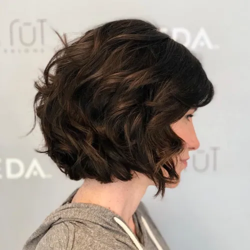 Chin-Length Wavy Brunette Bob Short Bob For Thick Wavy Hair
