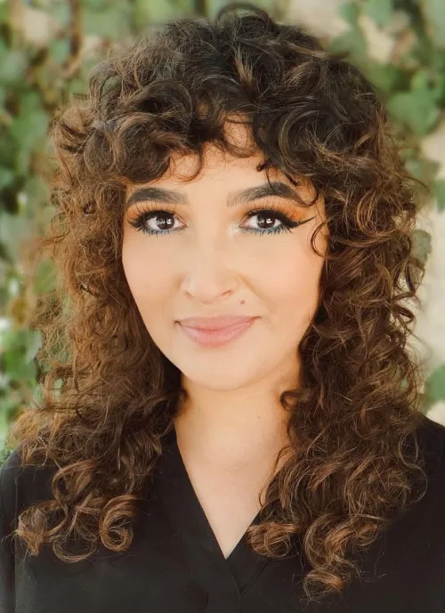 Wavy Hairstyle with Layered Bangs 2C Hair with Bangs