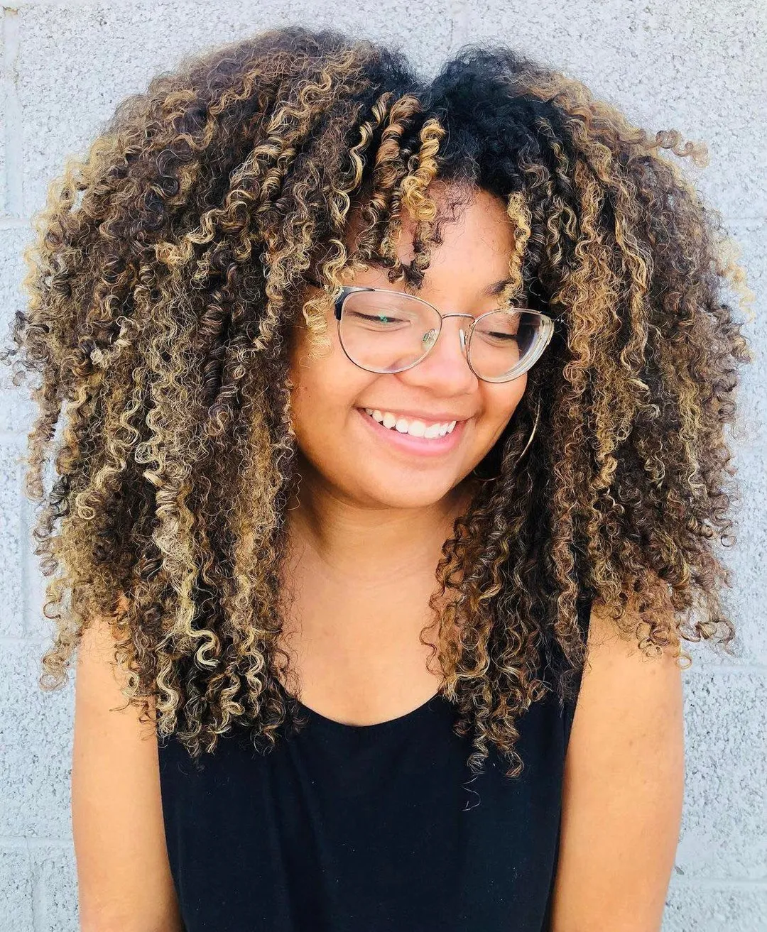 Pintura Highlights on Natural Curly Hair
