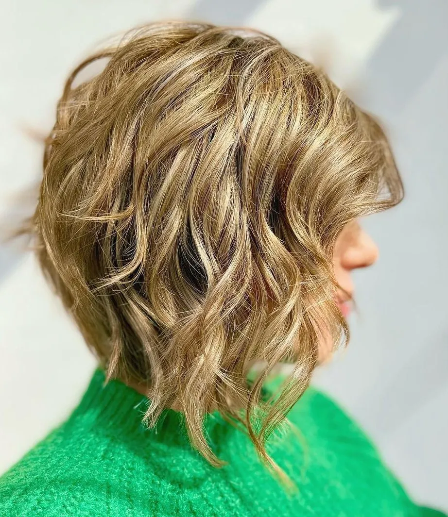 Layered Wavy Bob with Side Bangs