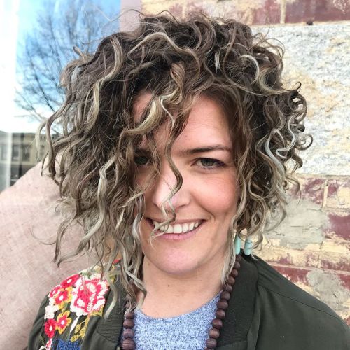Asymmetrical Bob Perm Hairstyle