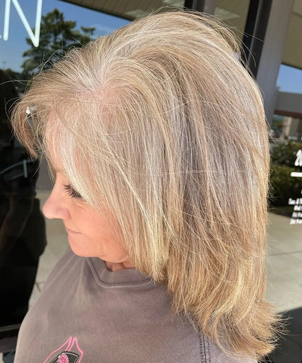 Medium Layered Cut for Thinning Hair Voluminous Layered Cut for Over 50