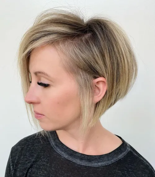 30 Stylish Hairstyles for Thin Straight Hair 5 Straight Messy Blonde Bob