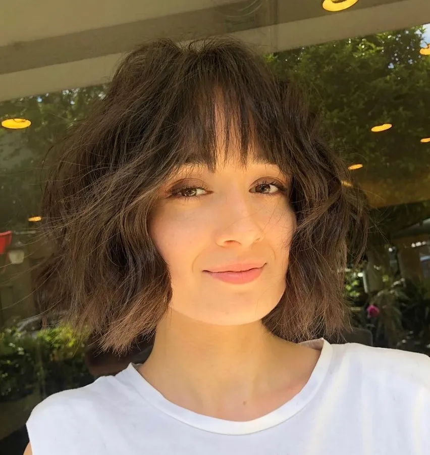 Messy Bob with Piecey Bangs Carefree Tousled Bob with Thin Bangs